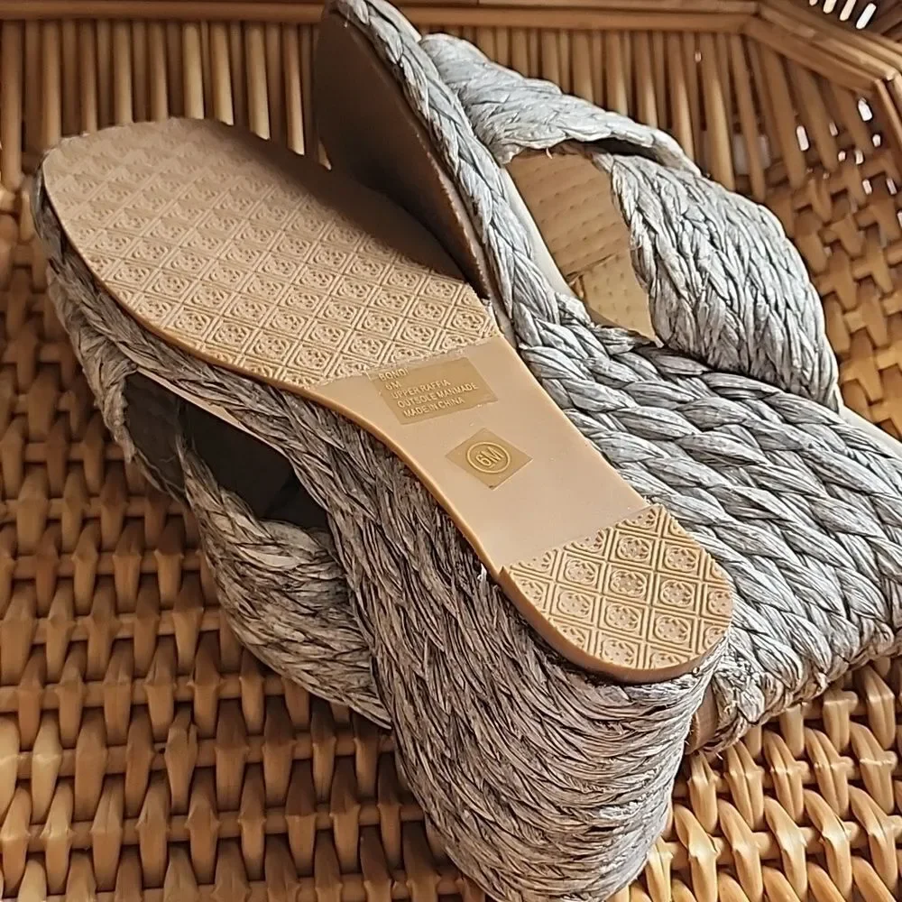 BEACH by Matisse Silver Grey Raffia Wedge Heel Size 6M Anthro